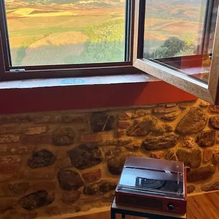 Apartment Orizzonti Toscani New With View And Pool Lajatico